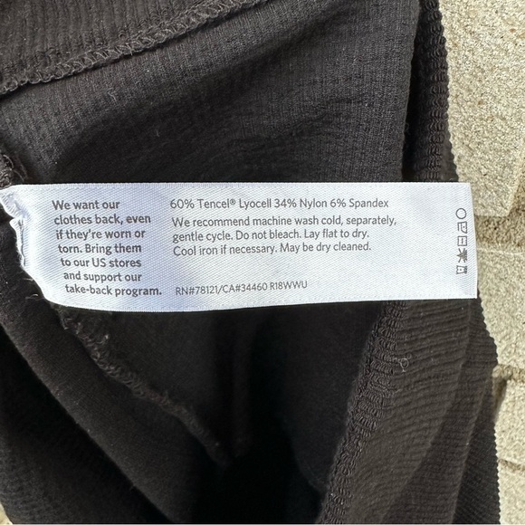 Eileen Fisher Petites Black Tencel Stretch Ridge Pull On Slim Skinny Jeans - Picture 10 of 10